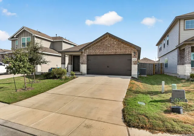 Photo 1 of Single family home for sale at 4218 Tarragon Pl, Von Ormy, TX 78073 | MLS# 2016213 | Listing updated on 2026-09-23