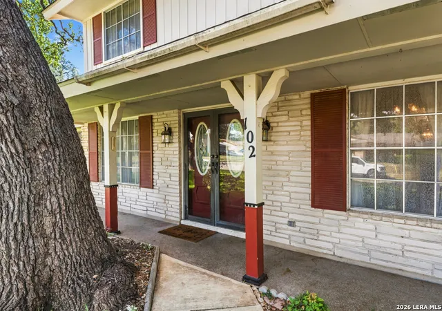 Photo 3 of Single family home for sale at 102 Da Gama, Universal City, TX 78148 | MLS# 2016250 | Listing updated on 2026-09-23