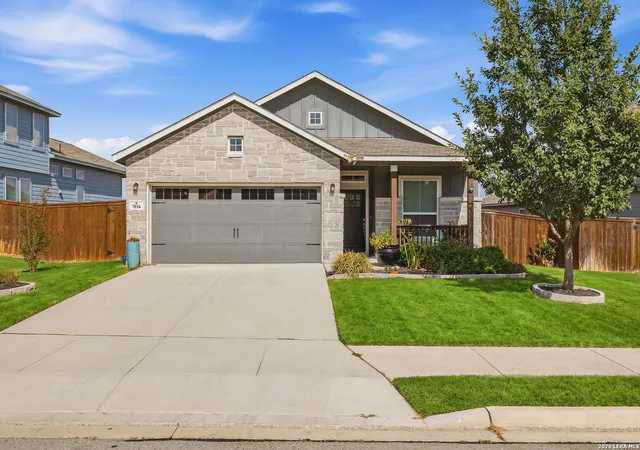 Photo 1 of Single family home for sale at 7016 Oldham Clf, Schertz, TX 78108 | MLS# 2016279 | Listing updated on 2026-09-24