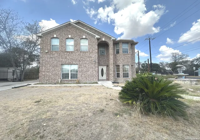 Photo 1 of Single family home for sale at 4131 Waterwood Pass Dr, Elmendorf, TX 78112 | MLS# 2016293 | Listing updated on 2026-09-24