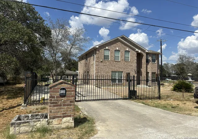Photo 2 of Single family home for sale at 4131 Waterwood Pass Dr, Elmendorf, TX 78112 | MLS# 2016293 | Listing updated on 2026-09-24