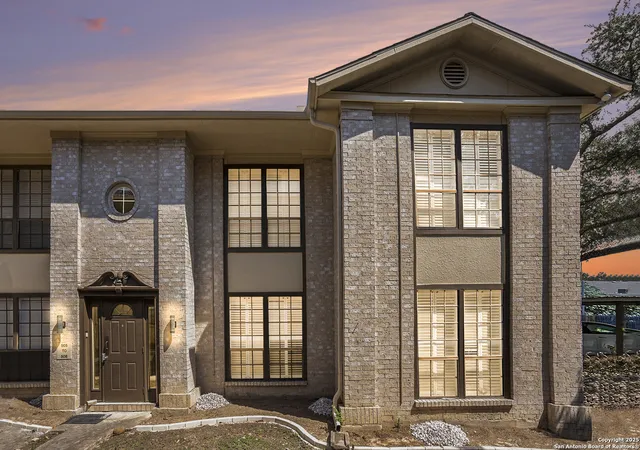 Photo 2 of Condo for sale at 165 W Rampart #507, San Antonio, TX 78216 | MLS# 2016307 | Listing updated on 2026-09-24