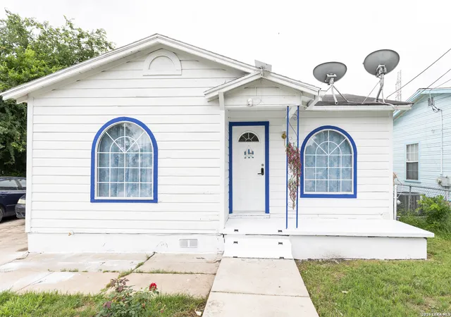 Photo 1 of Single family home for sale at 846 Brady Blvd, San Antonio, TX 78207 | MLS# 2016327 | Listing updated on 2026-09-14