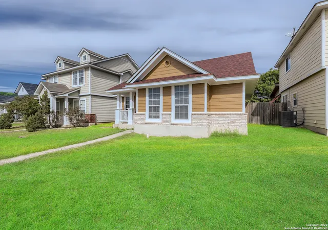 Photo 3 of Single family home for sale at 5835 Midcrown Dr, San Antonio, TX 78218 | MLS# 2016373 | Listing updated on 2026-09-25