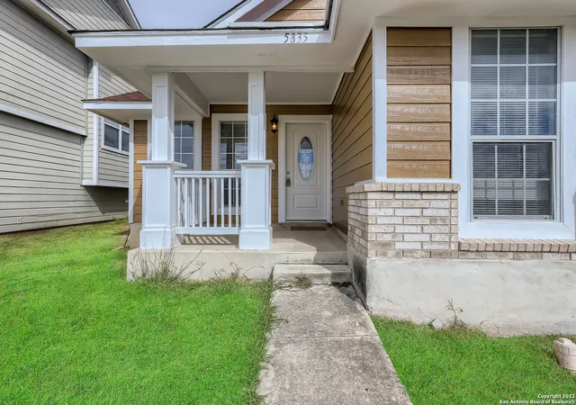 Photo 3 of Single family home for sale at 5835 Midcrown Dr, San Antonio, TX 78218 | MLS# 2016373 | Listing updated on 2026-09-25