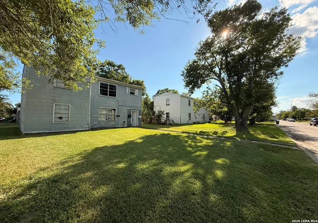Photo 1 of Multi family home for sale at 1101 1st Avenue N, Texas City, TX 77590 | MLS# 2016378 | Listing updated on 2026-09-25