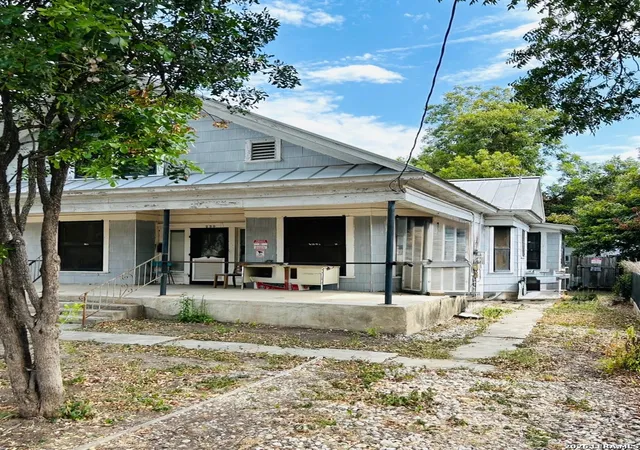 Photo 2 of Multi family home for sale at 230 Clifford Ct, San Antonio, TX 78210 | MLS# 2016447 | Listing updated on 2026-09-25