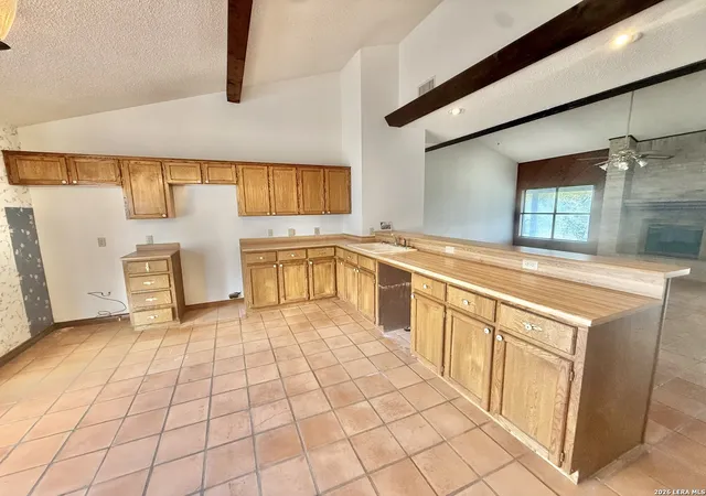 Photo 3 of Single family home for sale at 219 Wedgewood Ln, Kerrville, TX 78028 | MLS# 2016452 | Listing updated on 2026-09-28