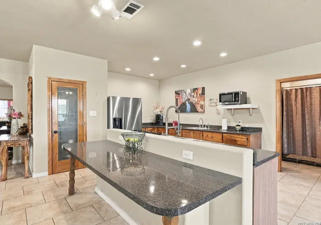 Photo 1 of Single family home for sale at 685 Clear Lake Loop, Poteet, TX 78065 | MLS# 2016475 | Listing updated on 2026-10-29