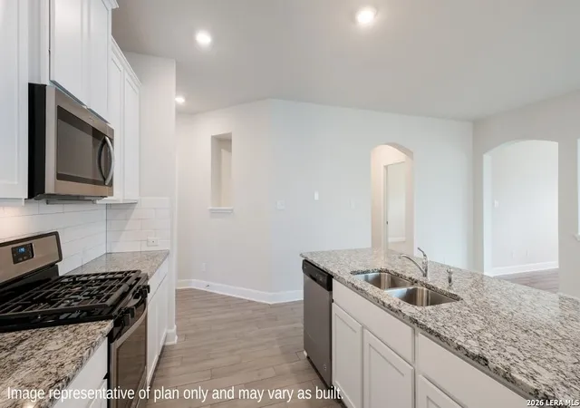 Photo 3 of Single family home for sale at 600 Whitewater Crk, Cibolo, TX 78108 | MLS# 2016491 | Listing updated on 2026-09-25