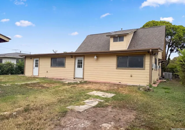 Photo 4 of Single family home for sale at 3650 Versailles Dr, San Antonio, TX 78219 | MLS# 2016527 | Listing updated on 2026-09-18