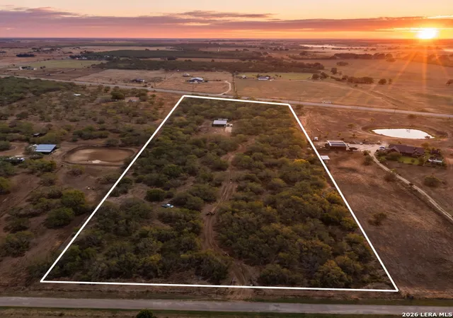 Photo 1 of Land for sale at 812 County Rd 415, Stockdale, TX 78160 | MLS# 2016566 | Listing updated on 2026-09-25