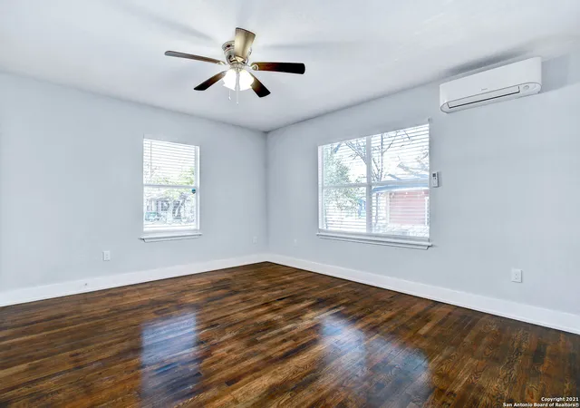 Photo 3 of Multi family home for sale at 1020 W French Pl, San Antonio, TX 78212 | MLS# 2016576 | Listing updated on 2026-09-25