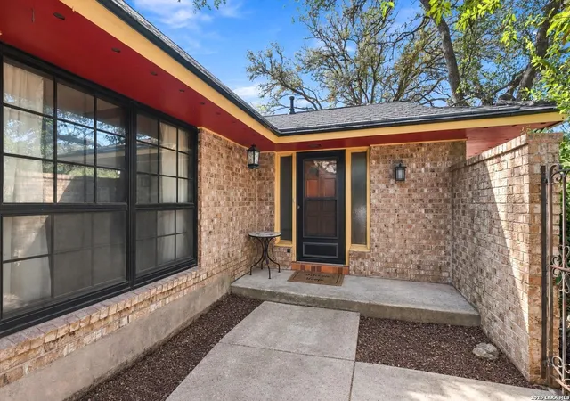 Photo 3 of Sale Pending at 11706 Raindrop Dr, San Antonio, TX 78216 | MLS# 2016732 | Listing updated on 2026-09-29