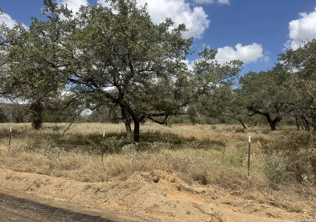 Land for sale at 11633 W Fm 476, Somerset, TX 78069 | MLS# 2016804