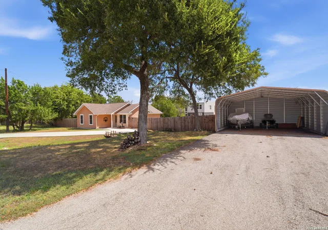 Photo 1 of Single family home for sale at 2046 Blueridge Dr, Canyon Lake, TX 78133 | MLS# 2016809 | Listing updated on 2026-10-22