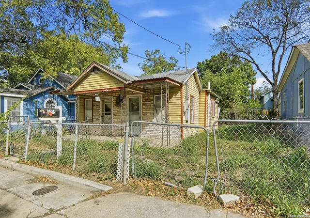 Photo 1 of Single family home for sale at 155 W Zavalla, San Antonio, TX 78204 | MLS# 2016828 | Listing updated on 2026-09-26