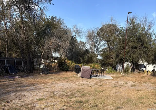 Photo 15 of Single family home for sale at 23026 Dream Vw, Elmendorf, TX 78112 | MLS# 2016861 | Listing updated on 2026-09-26