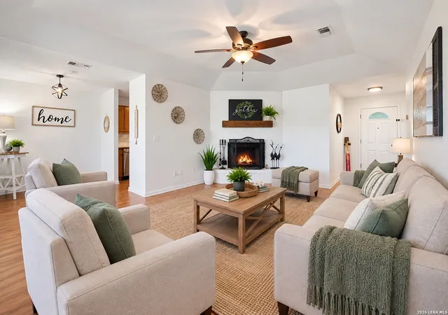 Photo 3 of Single family home for sale at 963 Seminole Dr, New Braunfels, TX 78130 | MLS# 2016875 | Listing updated on 2026-10-09