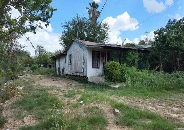 Single family home for sale at 16420 Shepherd Rd, Atascosa, TX 78002 | MLS# 2016927