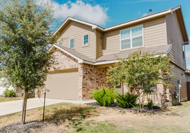 Photo 3 of Single family home for sale at 5407 Champs Elysees, St. Hedwig, TX 78152 | MLS# 2016936 | Listing updated on 2026-09-27