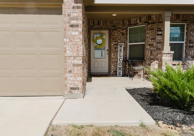 Photo 4 of Single family home for sale at 5407 Champs Elysees, St. Hedwig, TX 78152 | MLS# 2016936 | Listing updated on 2026-09-27