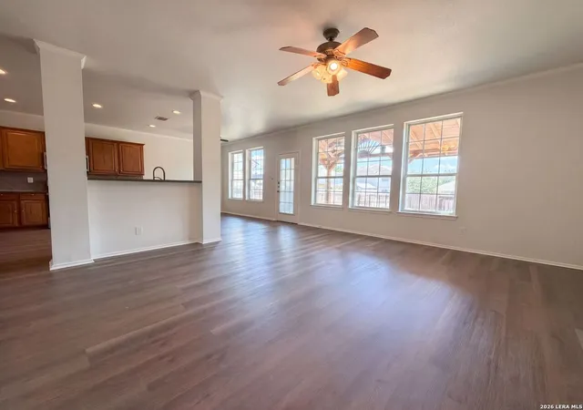 Photo 3 of Single family home for sale at 129 Carmel Dr, Cibolo, TX 78108 | MLS# 2016945 | Listing updated on 2026-10-09