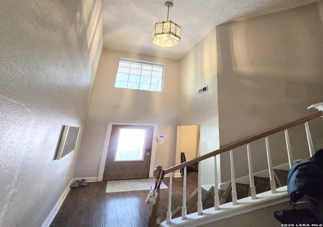 Photo 3 of Single family home for sale at 8419 Branch Holw Dr, Universal City, TX 78148 | MLS# 2017007 | Listing updated on 2026-09-16