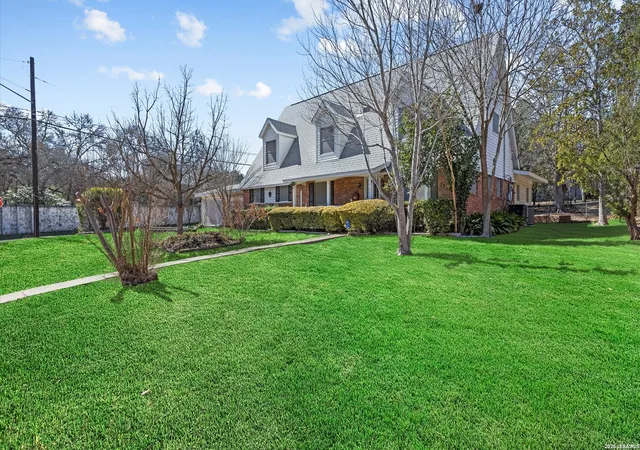 Photo 3 of Single family home for sale at 7403 Quail Run Dr, San Antonio, TX 78209 | MLS# 2017013 | Listing updated on 2026-10-05