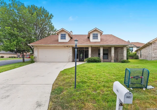 Photo 3 of Single family home for sale at 3801 Hunters Gln, Schertz, TX 78108 | MLS# 2017014 | Listing updated on 2026-09-27