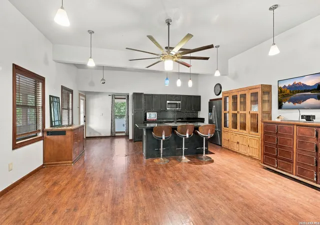 Photo 3 of Sale Pending at 25314 Ima Ruth Pkwy, San Antonio, TX 78257 | MLS# 2017015 | Listing updated on 2026-09-24