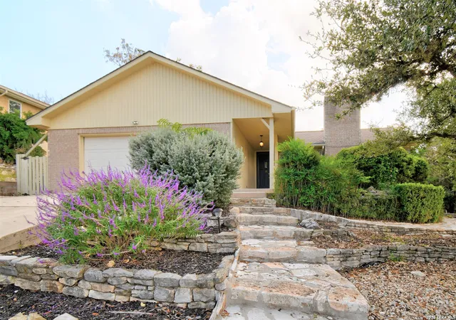 Photo 1 of Single family home for sale at 1309 Carol Ann Dr, Kerrville, TX 78028 | MLS# 2017037 | Listing updated on 2026-09-27