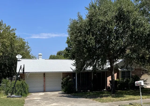 Photo 1 of Single family home for sale at 3315 Old Frg, San Antonio, TX 78230 | MLS# 2017083 | Listing updated on 2026-09-24