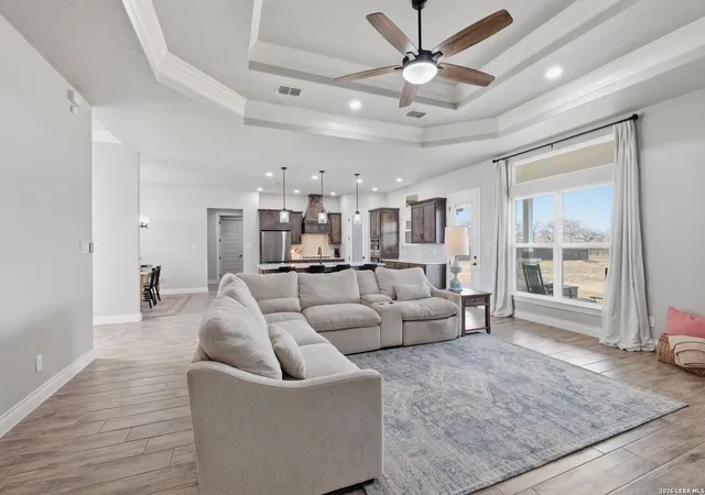 Photo 4 of Single family home for sale at 113 Hondo Dr, La Vernia, TX 78121 | MLS# 2017105 | Listing updated on 2026-09-27