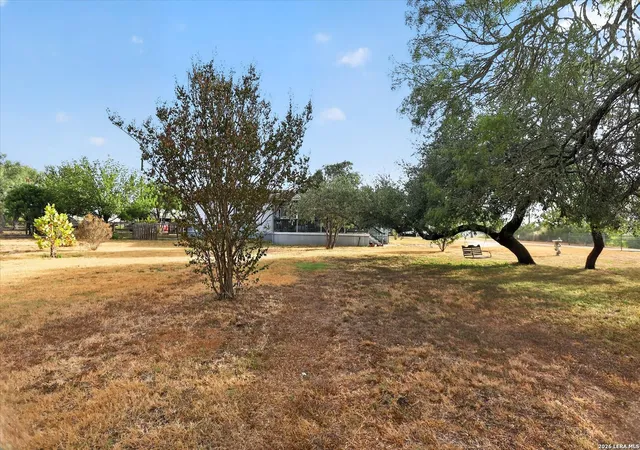 Single family home for sale at 433 County Rd 4511, Hondo, TX 78861 | MLS# 2017152