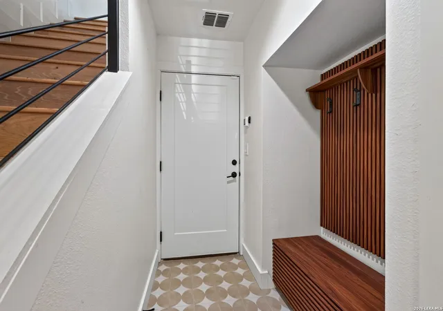 Photo 3 of Single family home for sale at 203 Paschal St #104, San Antonio, TX 78212 | MLS# 2017158 | Listing updated on 2026-09-27