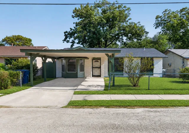Photo 1 of Single family home for sale at 3911 Bay St, San Antonio, TX 78237 | MLS# 2017166 | Listing updated on 2026-09-27