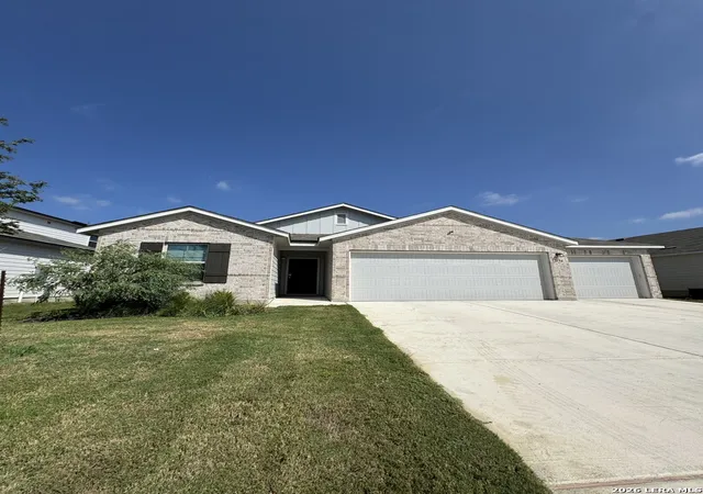 Photo 1 of Single family home for sale at 1156 Limestone Rdg, Seguin, TX 78155 | MLS# 2017221 | Listing updated on 2026-09-28