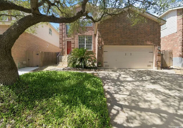 Photo 3 of Single family home for sale at 8635 Eagle Peak, Helotes, TX 78023 | MLS# 2017239 | Listing updated on 2026-10-10