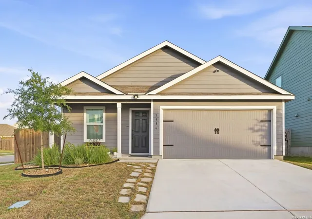 Photo 1 of Single family home for sale at 5986 Companion Loop, Bulverde, TX 78163 | MLS# 2017248 | Listing updated on 2026-09-28