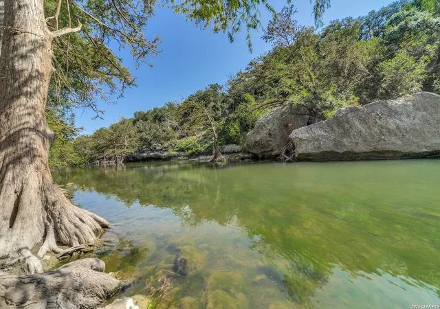 Photo 2 of Land for sale at 231 River Forest Dr, Boerne, TX 78006 | MLS# 2017274 | Listing updated on 2026-09-28