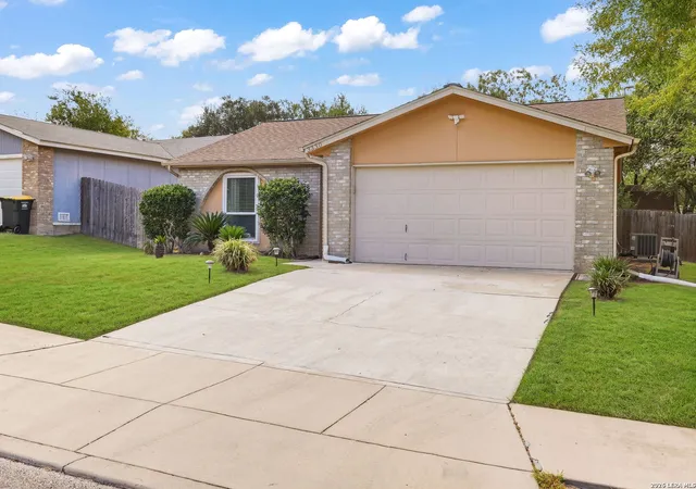 Photo 3 of Single family home for sale at 3330 Country View, Cibolo, TX 78108 | MLS# 2017290 | Listing updated on 2026-10-09