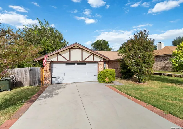 Photo 3 of Single family home for sale at 4706 Wedgewood Dr, Schertz, TX 78108 | MLS# 2017299 | Listing updated on 2026-09-28