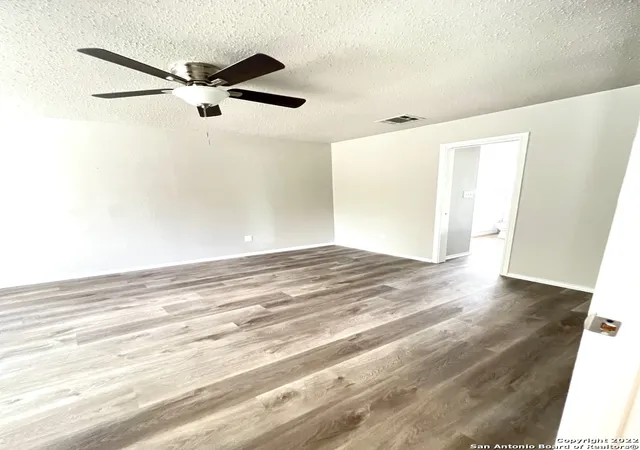 Photo 4 of Single family home for sale at 13902 Laurel Holw Dr, San Antonio, TX 78232 | MLS# 2017303 | Listing updated on 2026-09-17