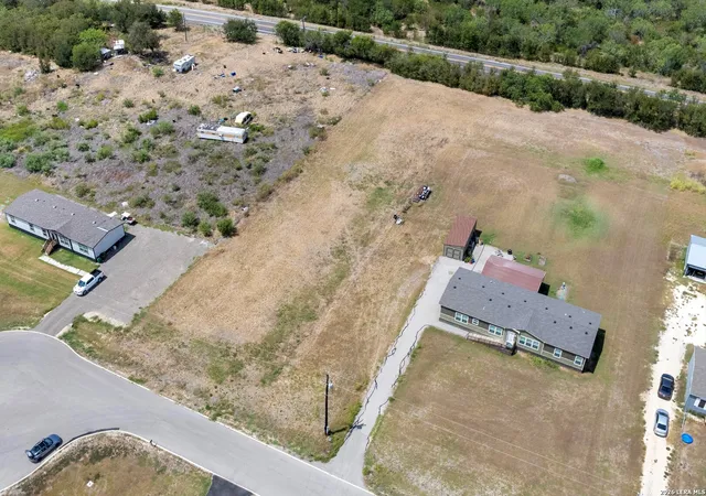 Land for sale at 116 Galle Ests Cir, Kingsbury, TX 78638 | MLS# 2017310