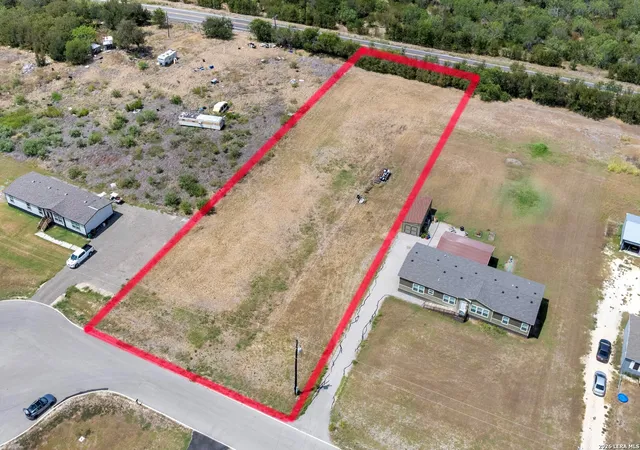 Photo 2 of Land for sale at 116 Galle Ests Cir, Kingsbury, TX 78638 | MLS# 2017310 | Listing updated on 2026-09-28