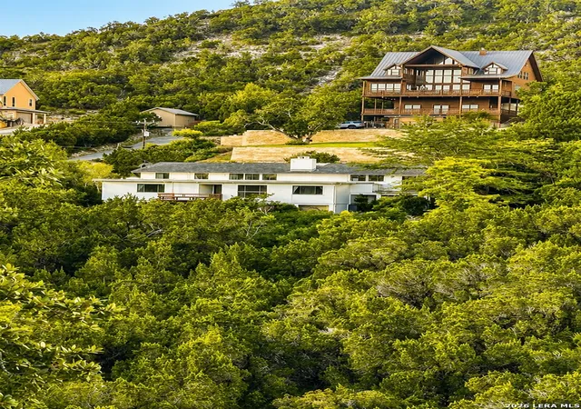 Photo 2 of Single family home for sale at 1820 Triple Peak, Canyon Lake, TX 78133 | MLS# 2017338 | Listing updated on 2026-10-27