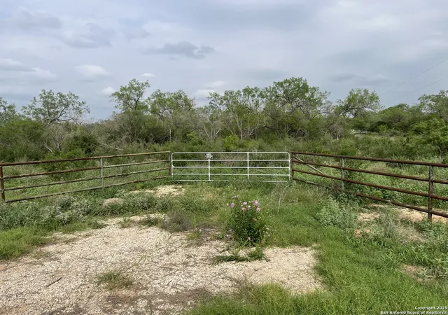 Land for sale at 16367 Fm 472, Bigfoot, TX 78005 | MLS# 2017340