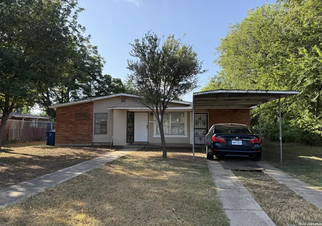 Photo 3 of Single family home for sale at 4342 Seabrook Dr, San Antonio, TX 78219 | MLS# 2017374 | Listing updated on 2026-09-17