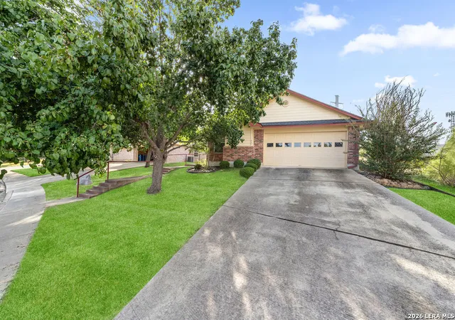 Photo 1 of Single family home for sale at 458 Vicksburg Ave, Kerrville, TX 78028 | MLS# 2017493 | Listing updated on 2026-09-28